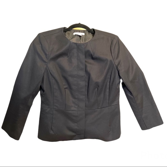 LIZ CLAIBORNE Hidden 5-Button Front Blazer Jacket. Size M - Picture 2 of 7